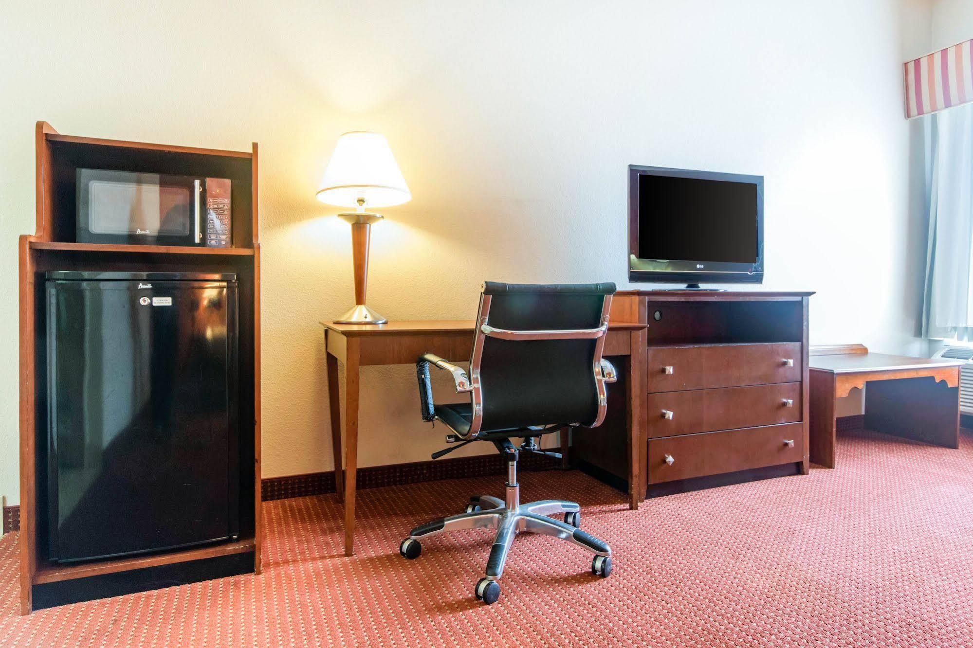 Quality Inn & Suites Lawrenceburg Eksteriør bilde