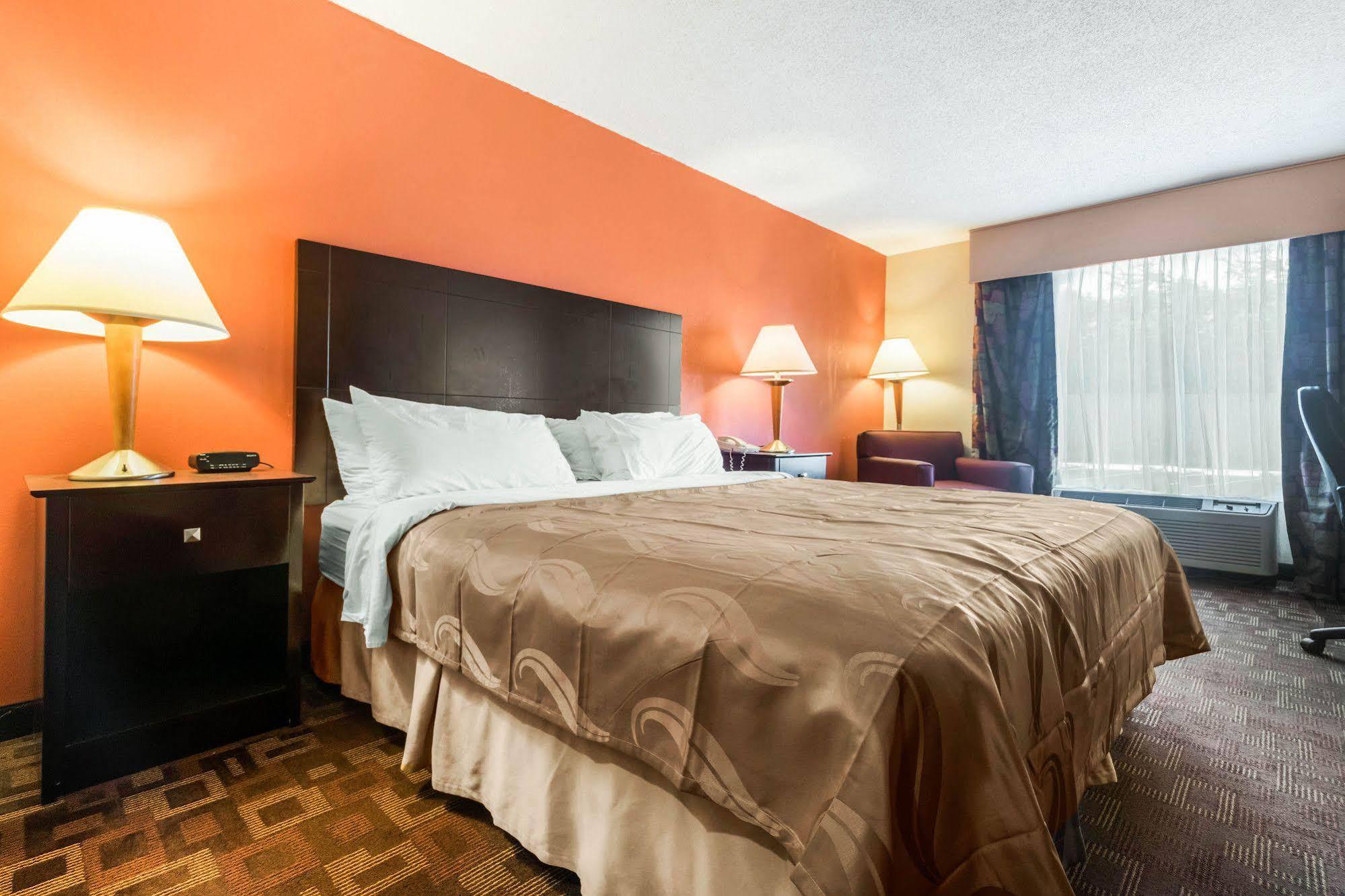 Quality Inn & Suites Lawrenceburg Eksteriør bilde