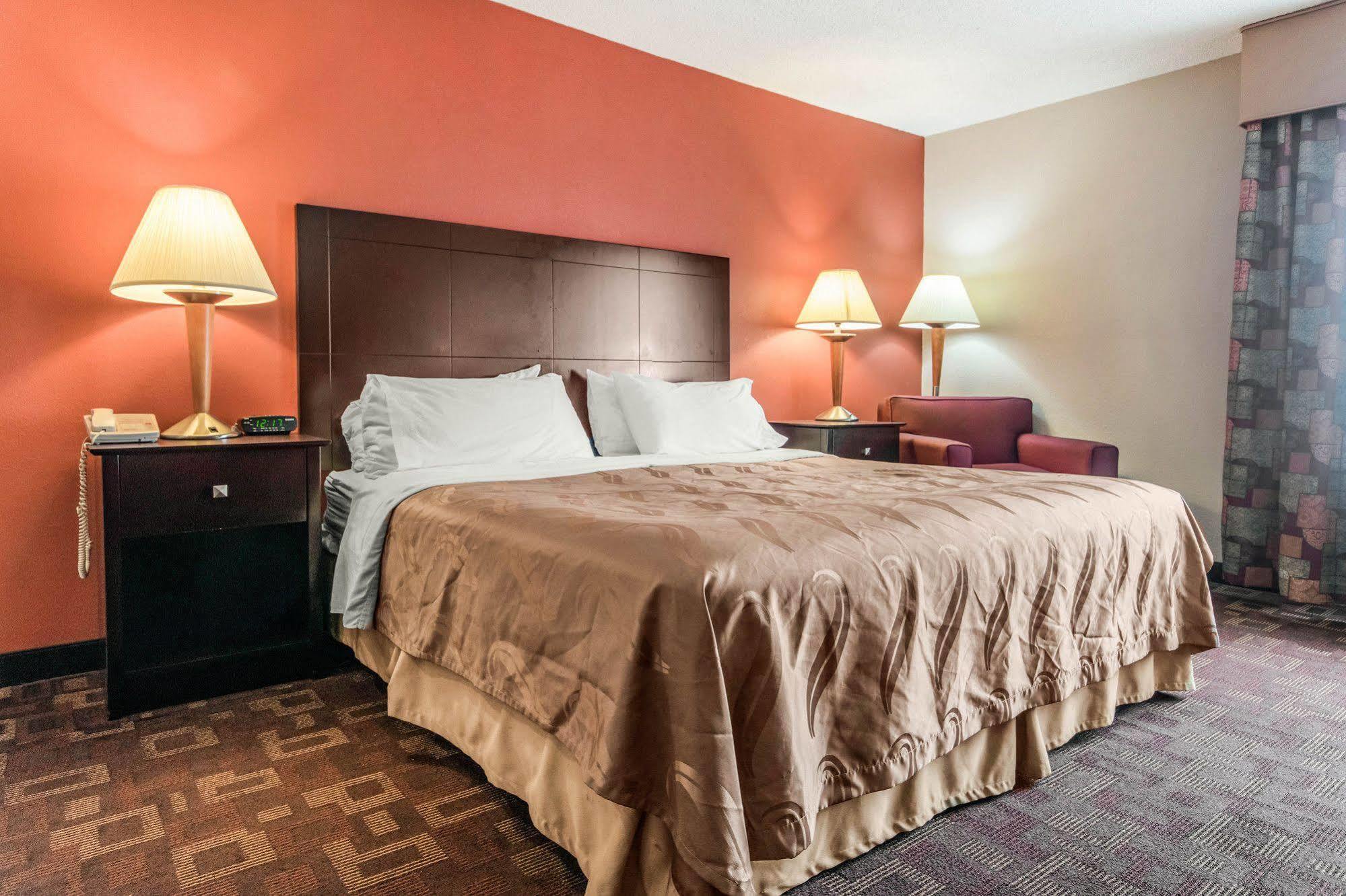 Quality Inn & Suites Lawrenceburg Eksteriør bilde