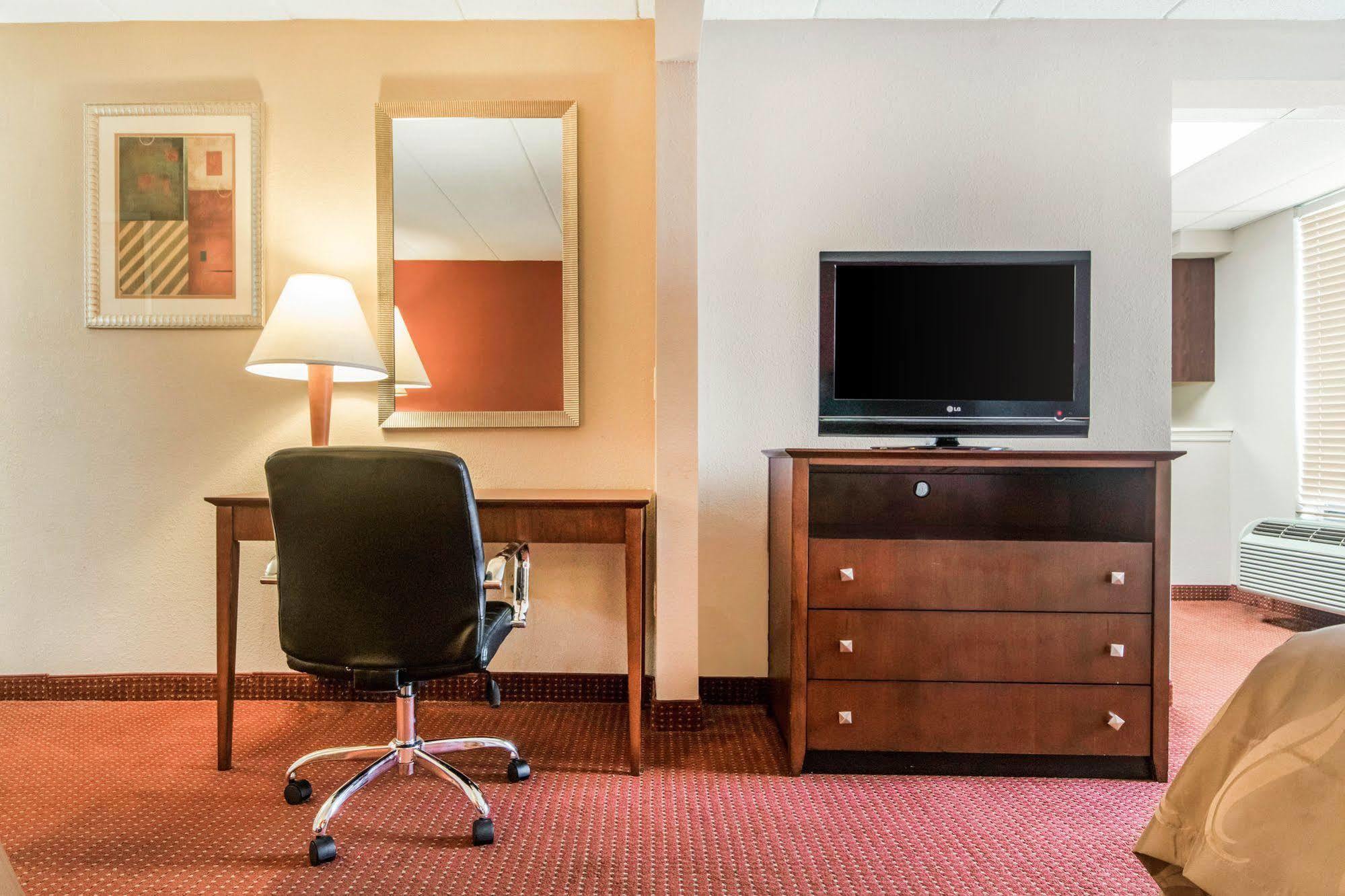 Quality Inn & Suites Lawrenceburg Eksteriør bilde