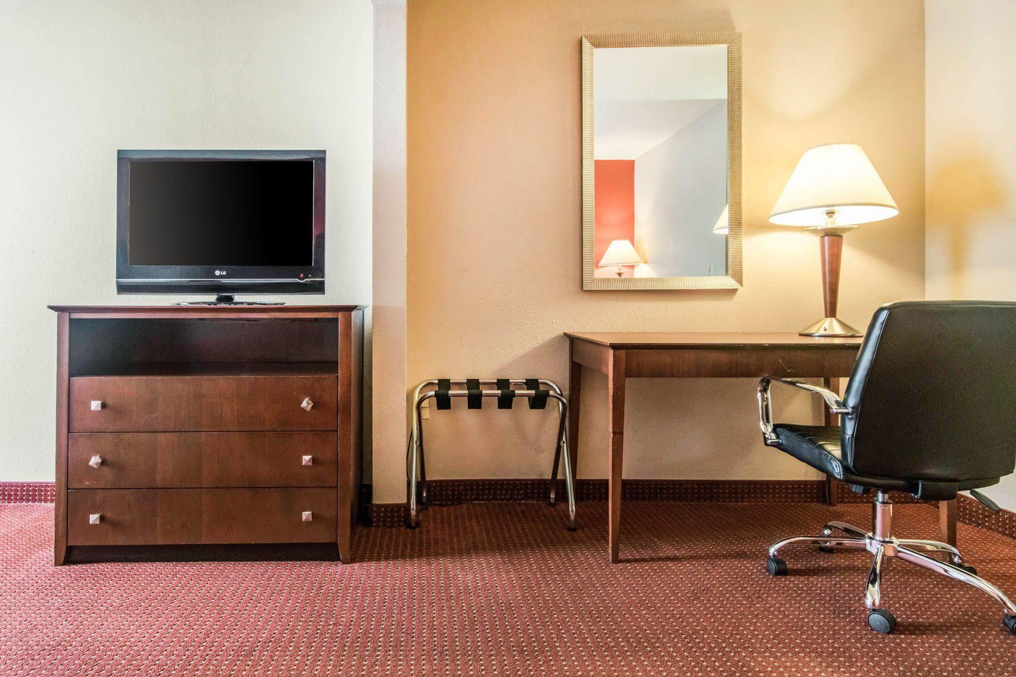 Quality Inn & Suites Lawrenceburg Eksteriør bilde