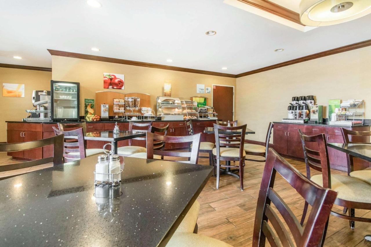 Quality Inn & Suites Lawrenceburg Eksteriør bilde